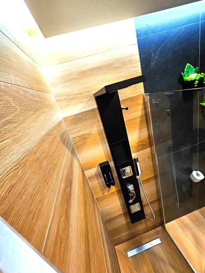 Trilogy Prestige - Central Premium Suites Lecce Dış mekan fotoğraf