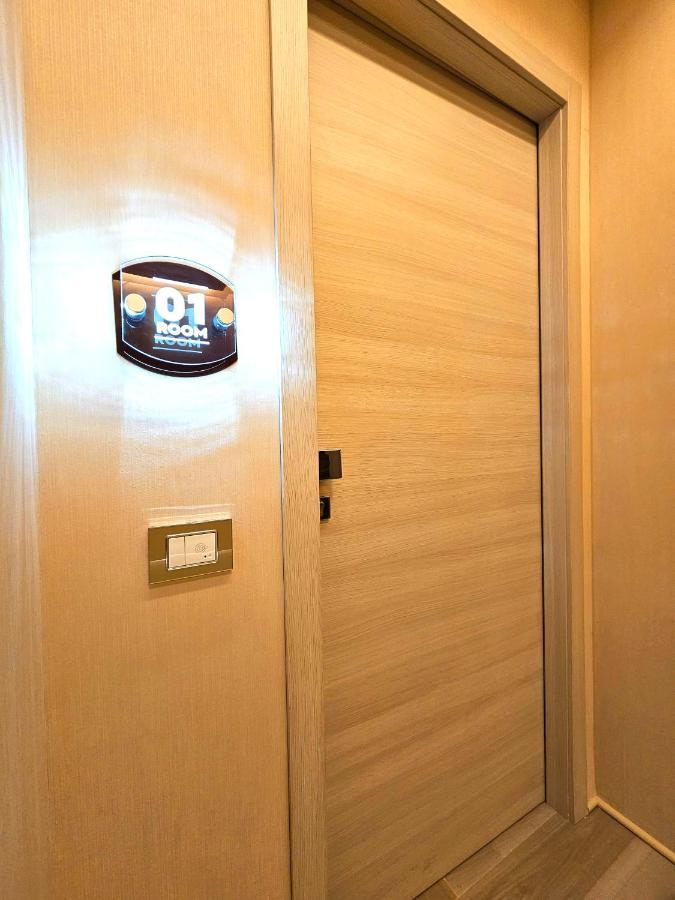 Trilogy Prestige - Central Premium Suites Lecce Dış mekan fotoğraf